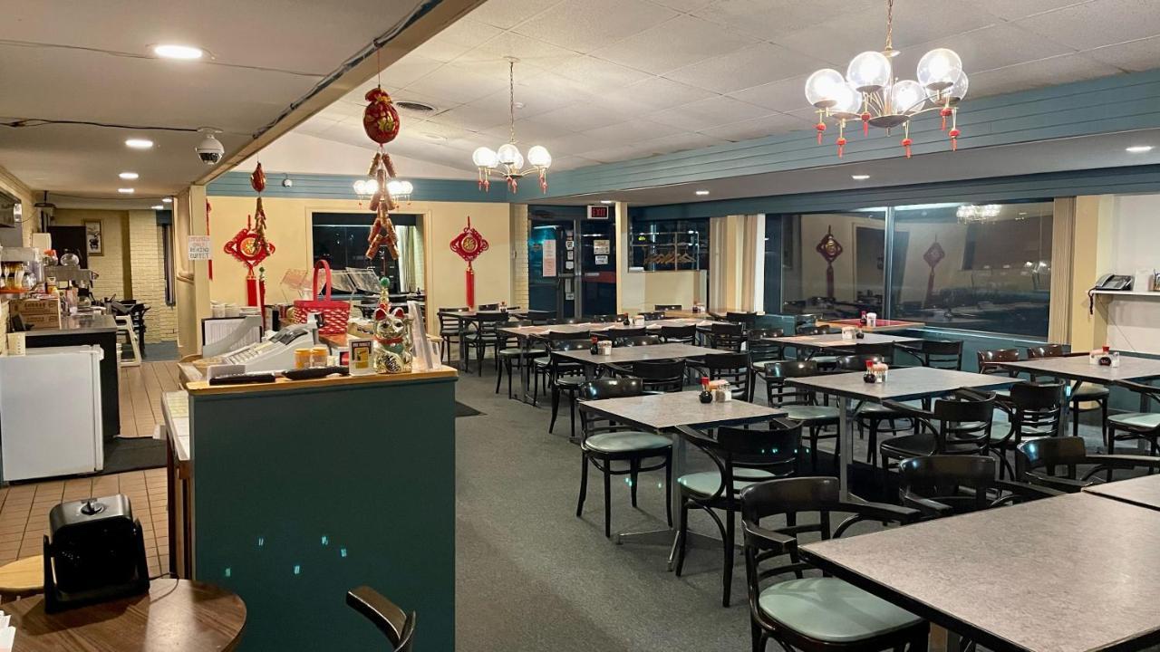 Lively Inn And Suites - Sudbury Naughton Εξωτερικό φωτογραφία